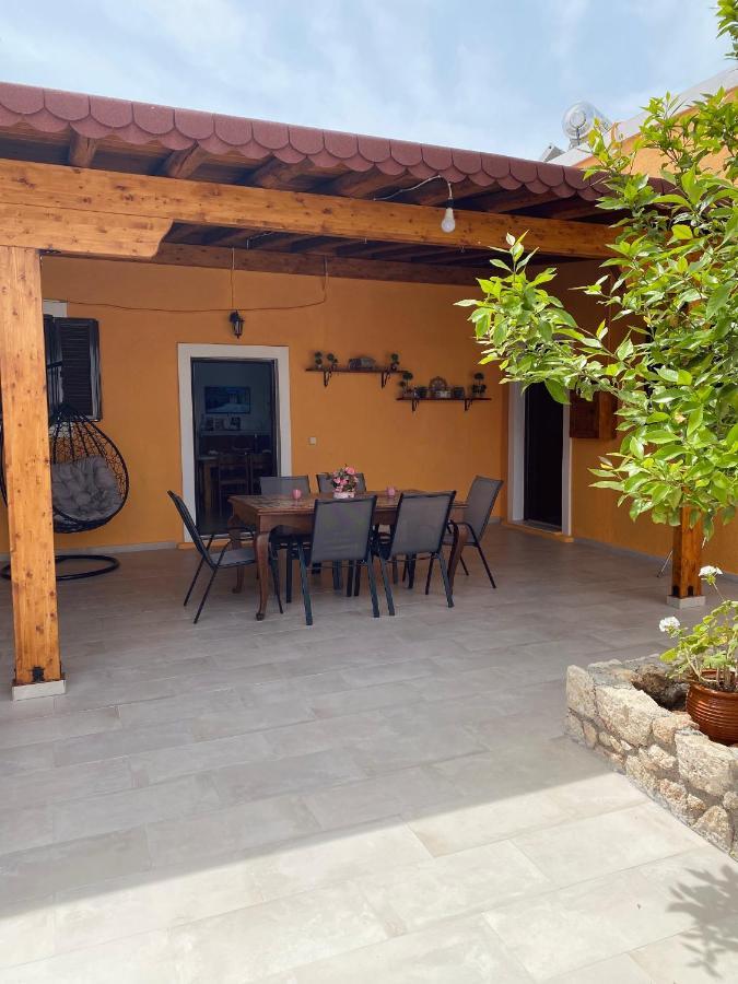 Archangelos Family House Exterior photo